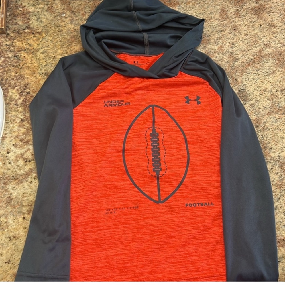 Boys XS Under Armour